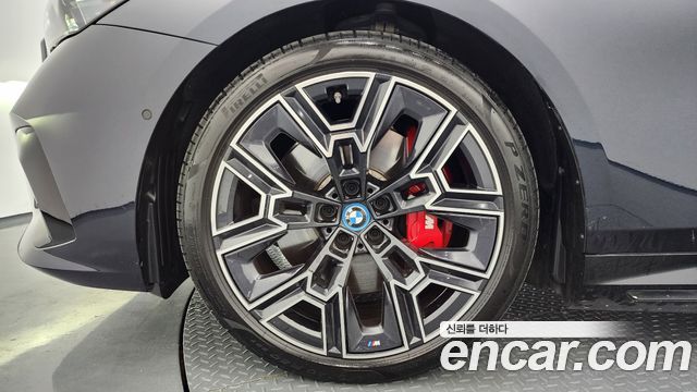 BMW i5 из Кореи Encar