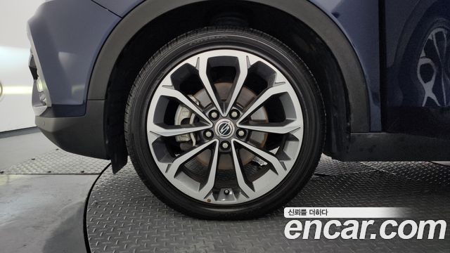 Ssangyong TIBOLI из Кореи Encar