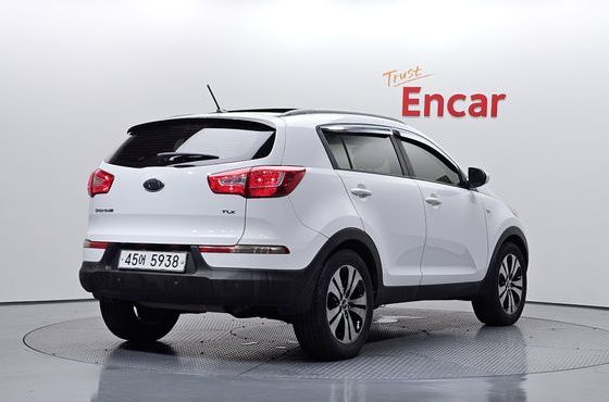 Kia Sportage Diesel 2WD TLX Deluxe — пробег 153 331 км — фото 2 из 5