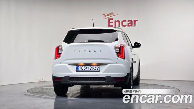Ssangyong TIBOLI из Кореи Encar
