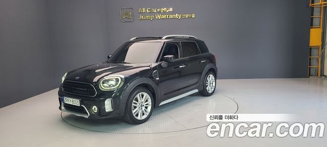 Mini Countryman Classic Plus Launch Pack 2nd Gen — пробег 18 604 км — фото 1 из 5
