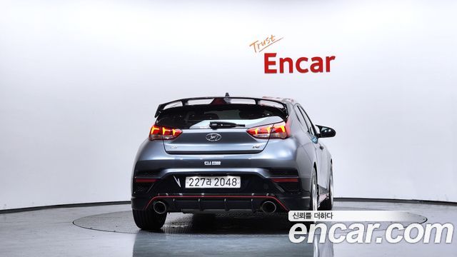 Hyundai Veloster из Кореи Encar
