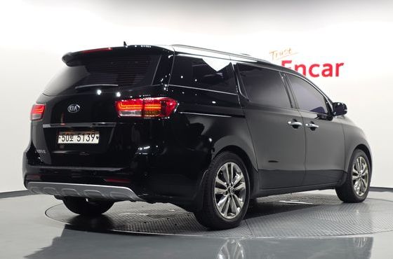 Kia Carnival 9-seater Noblesse — пробег 148 730 км — фото 2 из 5