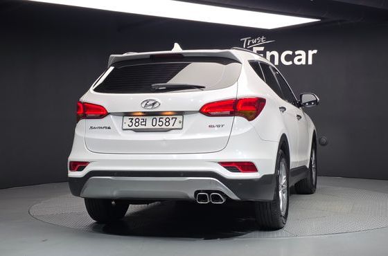 Hyundai Santafe Diesel 2.0 2WD Premium — пробег 205 602 км — фото 4 из 5
