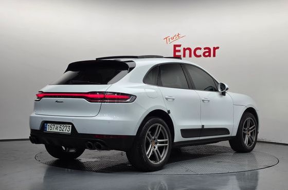 Porsche Macan 2.0 95B — пробег 70 393 км — фото 2 из 5