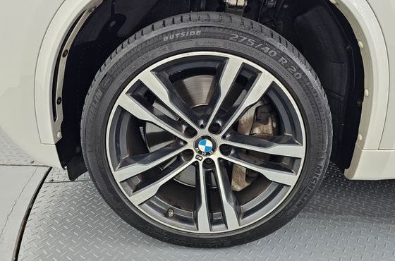 BMW X5 xDrive M50d — пробег 104 832 км — фото 5 из 5
