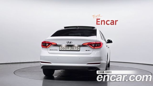 Hyundai Sonata 1.7 Diesel Smart Special — пробег 132 767 км — фото 4 из 5