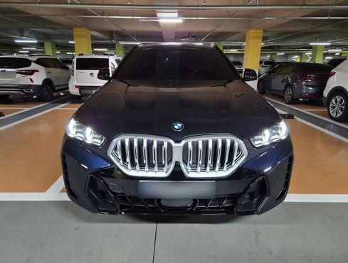 BMW X6 xDrive40i M Sport — пробег 3 440 км — фото 3 из 5