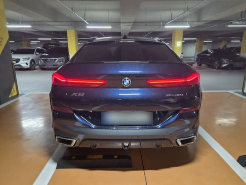 BMW X6 xDrive40i M Sport — пробег 3 440 км — фото 4 из 5