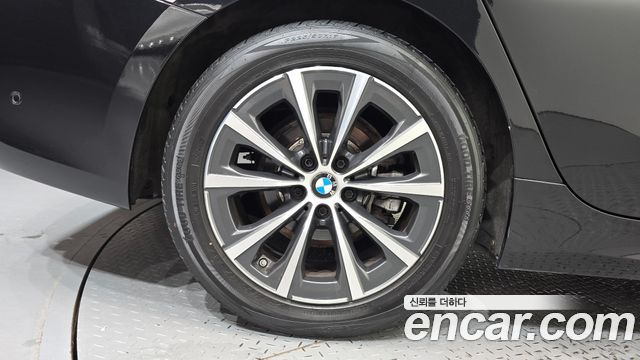 BMW 3-Series 320d — пробег 105 993 км — фото 5 из 5