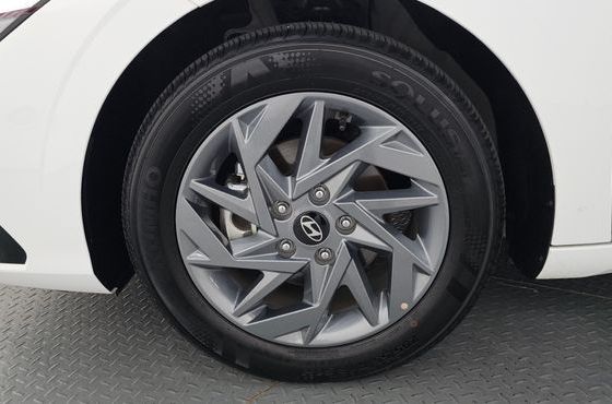 Hyundai AVANTE 1.6 Modern — пробег 6 344 км — фото 5 из 5