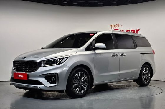 Kia Carnival 9-Seater Luxury — пробег 31 972 км — фото 1 из 5