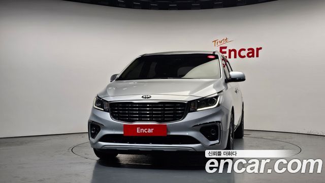 Kia Carnival из Кореи Encar