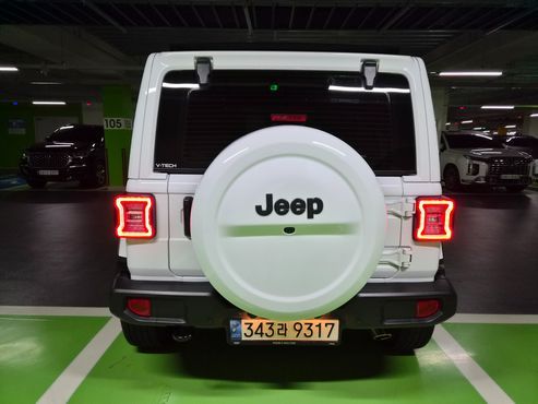 Jeep Wrangler 2.0 Overland Power Top 4Door — пробег 30 540 км — фото 4 из 5