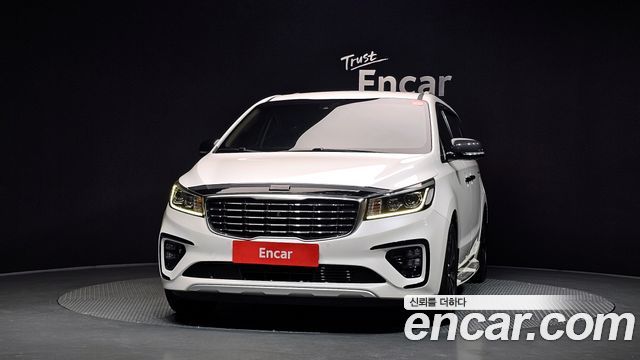 Kia Carnival из Кореи Encar