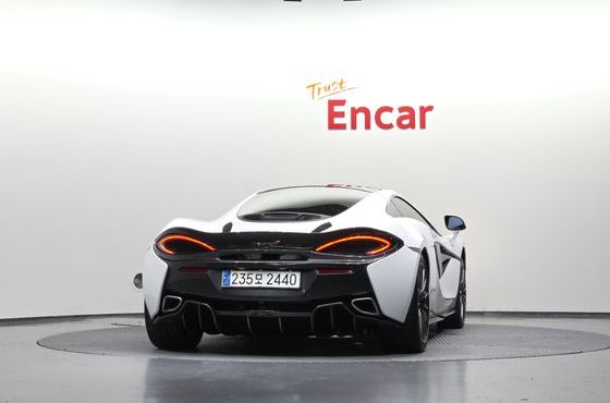 Mclaren 570GT 3.8 Coupe — пробег 39 031 км — фото 4 из 5