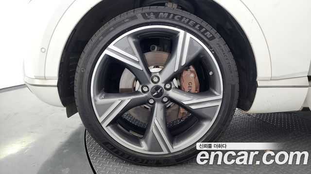 Genesis GV80 из Кореи Encar