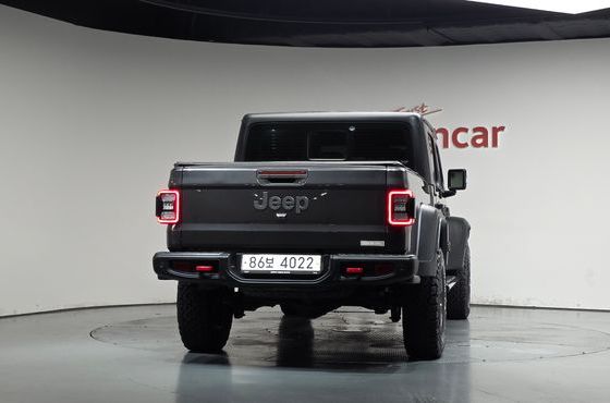 Jeep Gladiator 3.6 Rubicon — пробег 28 401 км — фото 4 из 5