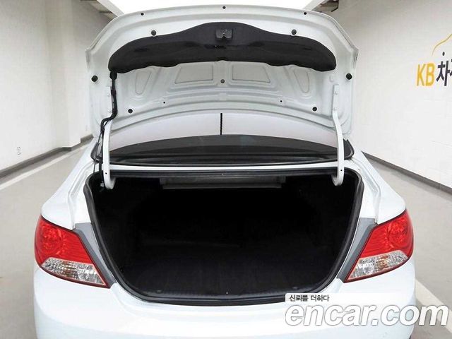 Hyundai Accent из Кореи Encar