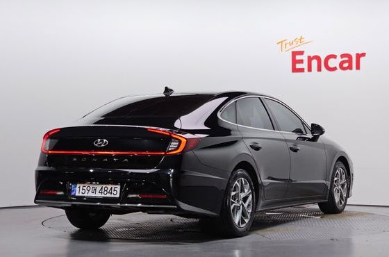 Hyundai Sonata 2.0 Premium Plus — пробег 34 888 км — фото 2 из 5