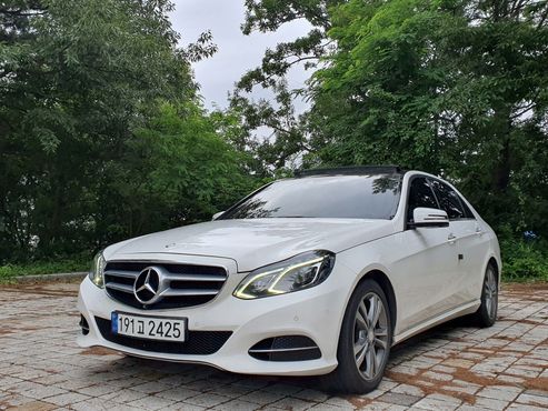 Mercedes-Benz E-Class E250 BlueTec 4MATIC AV — пробег 173 036 км — фото 1 из 5