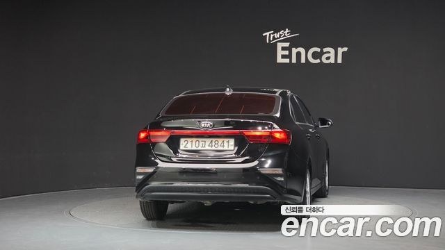 Kia K3 из Кореи Encar