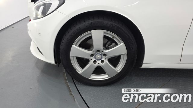 Mercedes-Benz C-Class из Кореи Encar