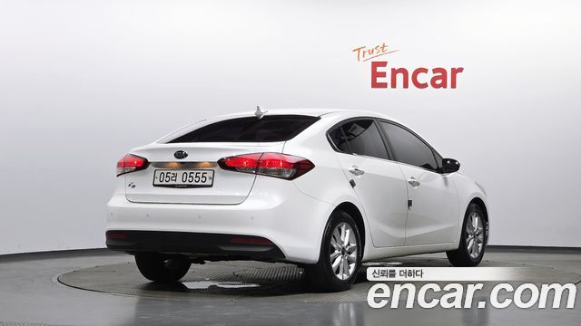 Kia K3 из Кореи Encar