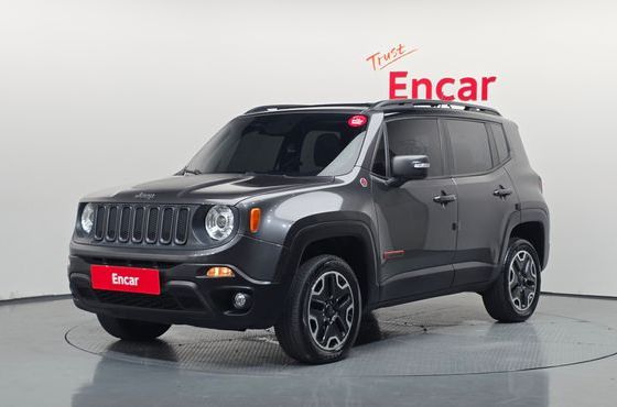 Jeep Renegade 2.0 Diesel Tailhawk AWD — пробег 70 007 км — фото 1 из 5