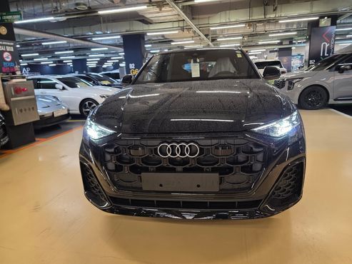 Audi Q8 50 TDI Quattro Premium — пробег 20 км — фото 2 из 5