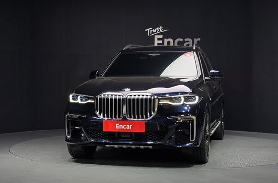 BMW X7 xDrive 40d M Sport 6STR — пробег 78 330 км — фото 3 из 5