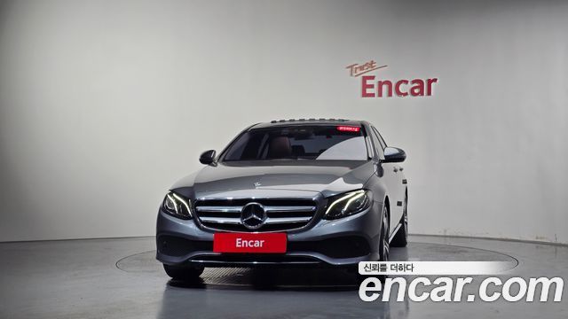 Mercedes-Benz E-Class из Кореи Encar