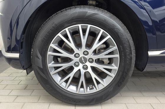 Genesis GV80 2.5T Gasoline AWD — пробег 76 557 км — фото 5 из 5
