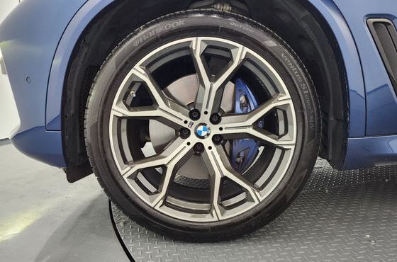 BMW X5 xDrive 40i M Sport — пробег 30 332 км — фото 5 из 5
