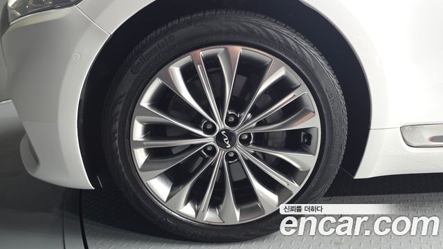 Kia K9 из Кореи Encar