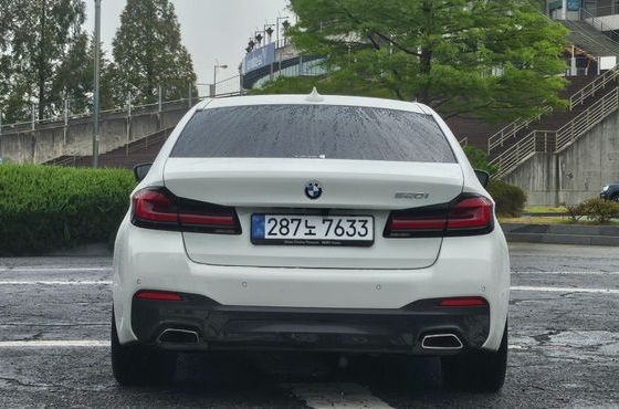 BMW 5-Series 520i M Sport — пробег 46 624 км — фото 4 из 5