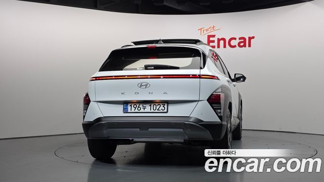 Hyundai Kona из Кореи Encar