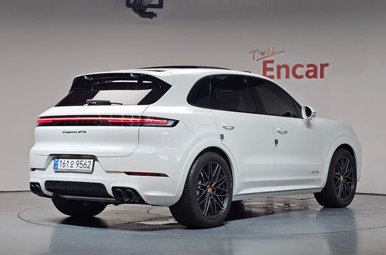 Porsche Cayenne 4.0 GTS — пробег 13 387 км — фото 2 из 5