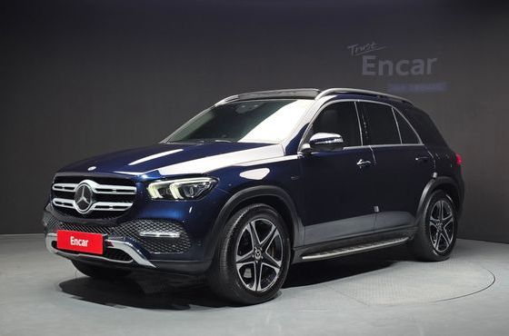 Mercedes-Benz GLE-Class GLE350e 4MATIC — пробег 65 690 км — фото 1 из 5