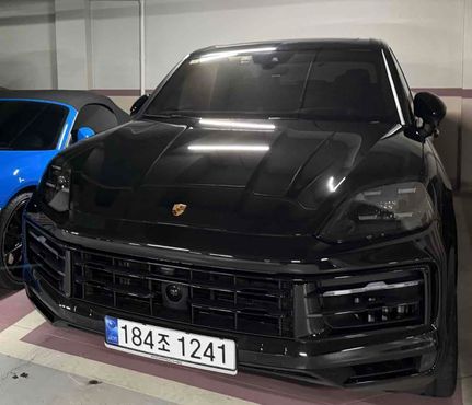 Porsche Cayenne 3.0 — пробег 10 600 км — фото 2 из 5