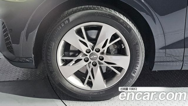 Genesis GV70 из Кореи Encar