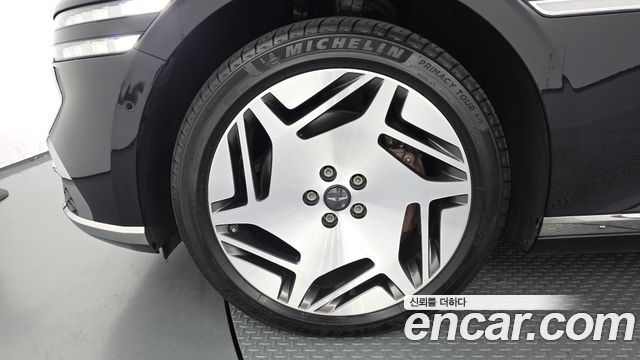 Genesis G90 из Кореи Encar