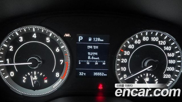 Hyundai Venue 1.6 Flux — пробег 35 550 км — фото 5 из 5