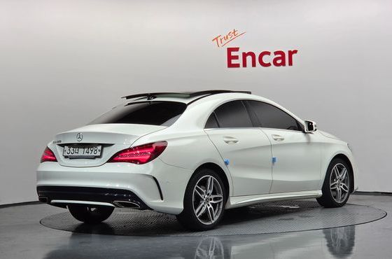 Mercedes-Benz CLA-Class CLA220 AMG Line — пробег 72 458 км — фото 2 из 5