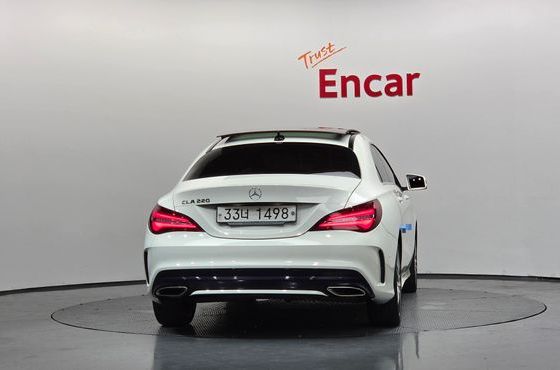 Mercedes-Benz CLA-Class CLA220 AMG Line — пробег 72 458 км — фото 4 из 5