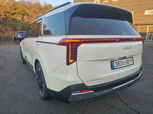 Kia Carnival Diesel 7-Seater Signature — пробег 27 000 км — фото 4 из 5