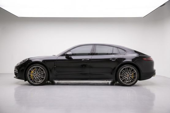 Porsche Panamera 4.0 Turbo S — пробег 39 800 км — фото 1 из 5