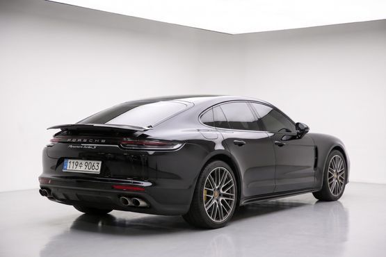 Porsche Panamera 4.0 Turbo S — пробег 39 800 км — фото 5 из 5