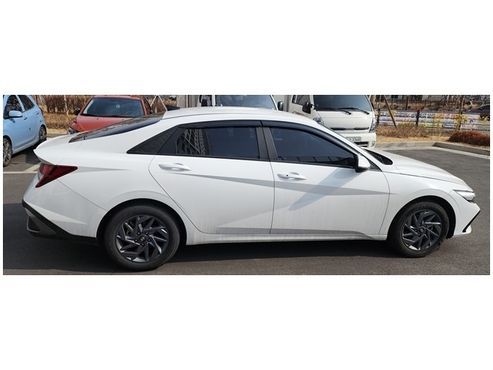Hyundai AVANTE 1.6 Modern — пробег 13 224 км — фото 3 из 5