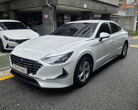 Hyundai Sonata 2.0 Premium — пробег 120 000 км — фото 2 из 5